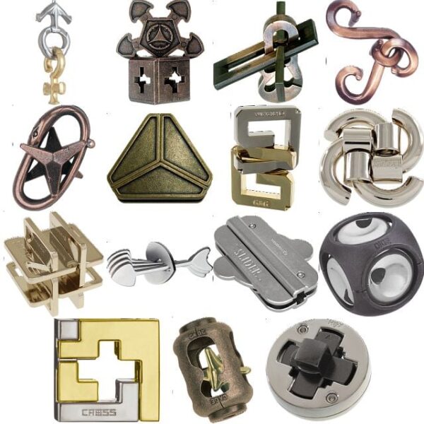 .Level 7 - a set of 15 Hanayama puzzles